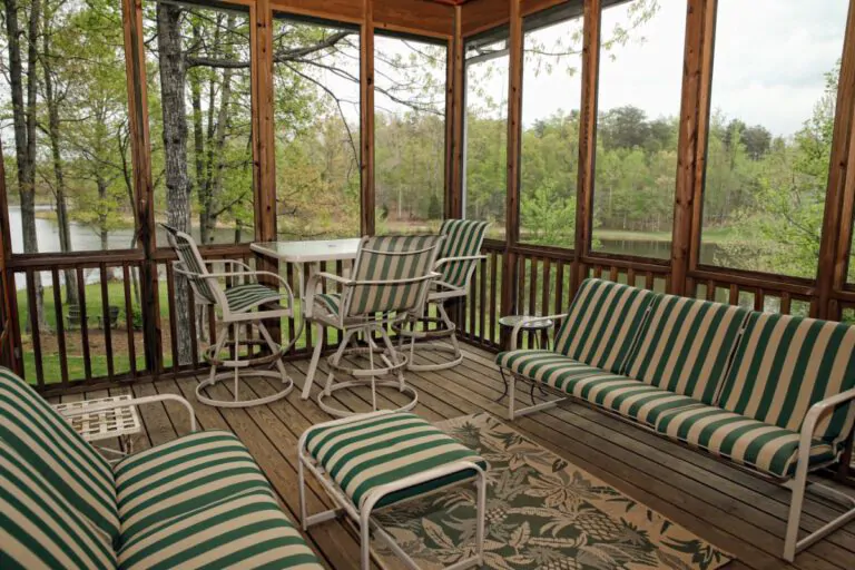Screened Porch Services in Cherry Hill Deck Builders NJ