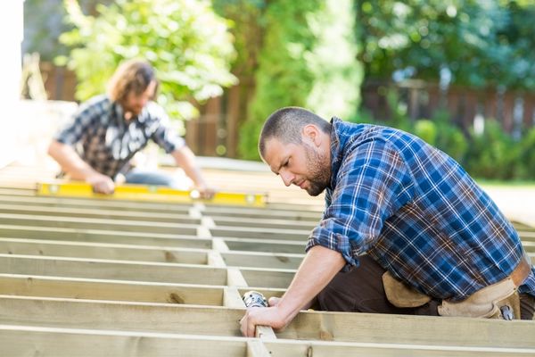6 Reasons to Hire a Professional Deck Builder - Cherry Hill Deck Builders, NJ